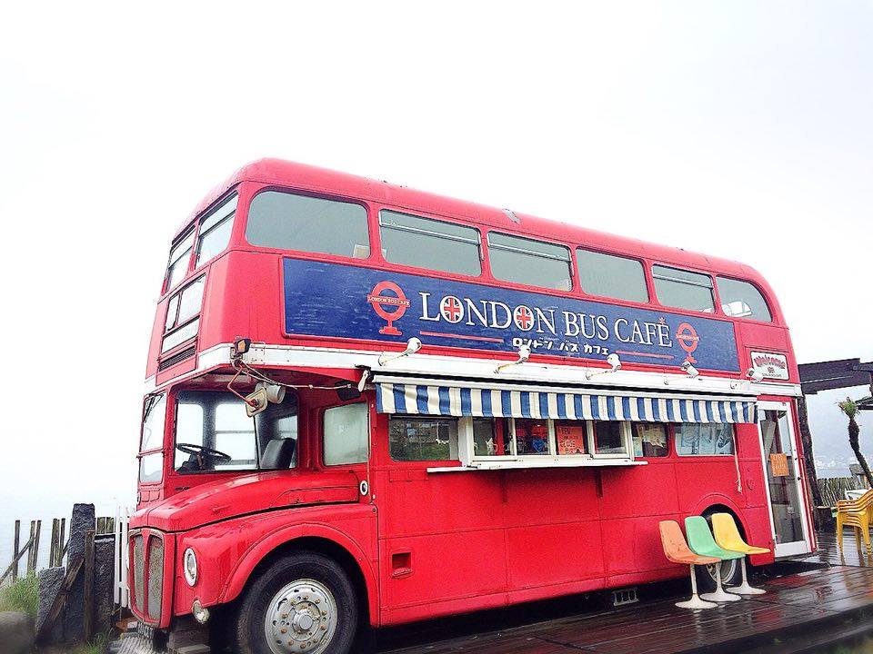 ロンドンバスのカフェ